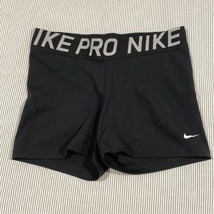 Black Nike Pros